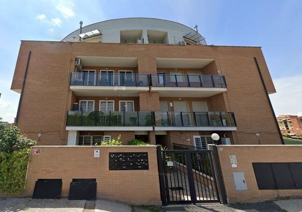 appartamento in vendita a Roma in zona Ponte di Nona