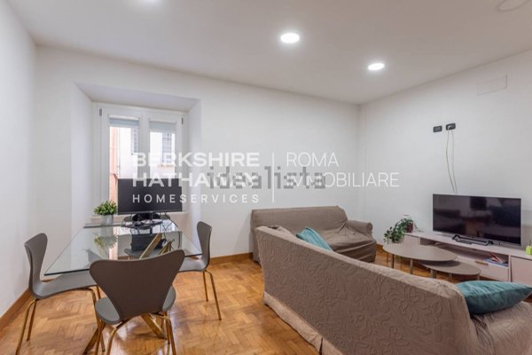 appartamento in vendita a Roma in zona Campo Marzio