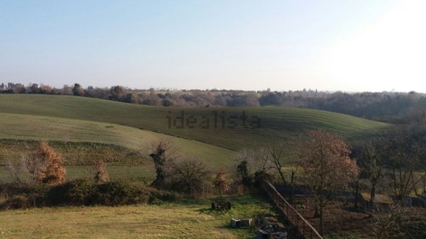 casa indipendente in vendita a Roma in zona Osteria Nuova