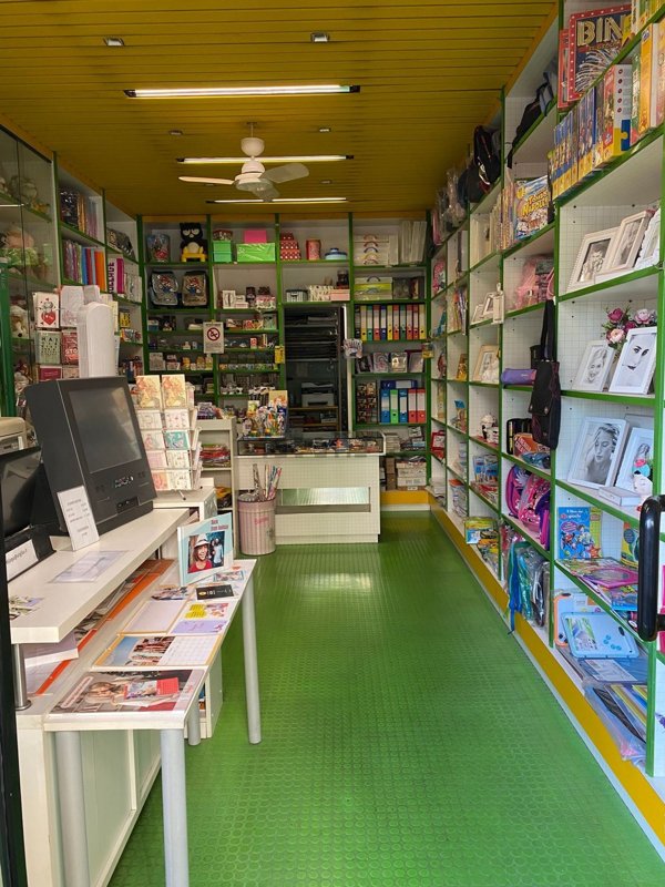 locale commerciale in vendita a Roma in zona Salario