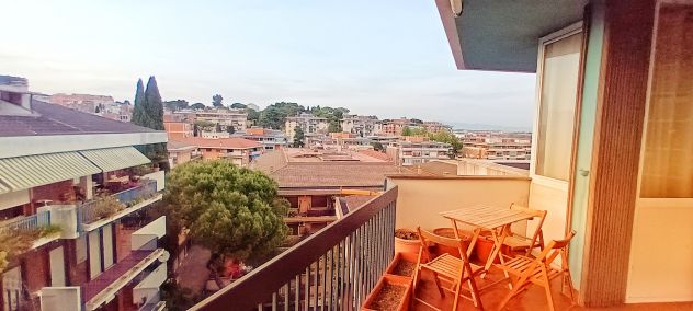 appartamento in vendita a Roma in zona EUR