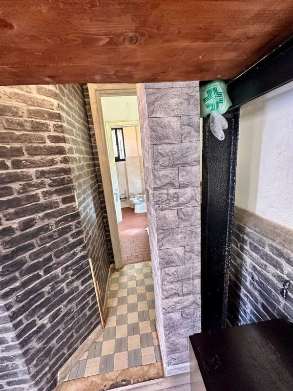 ufficio in vendita a Roma in zona Ostiense