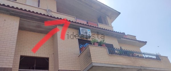 appartamento in vendita a Roma in zona Case Rosse