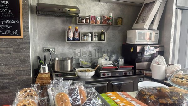 negozio in vendita a Roma