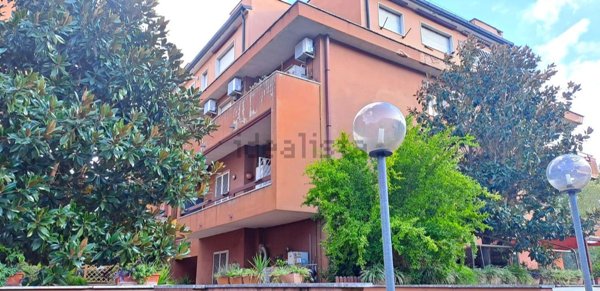 appartamento in vendita a Roma in zona Romanina