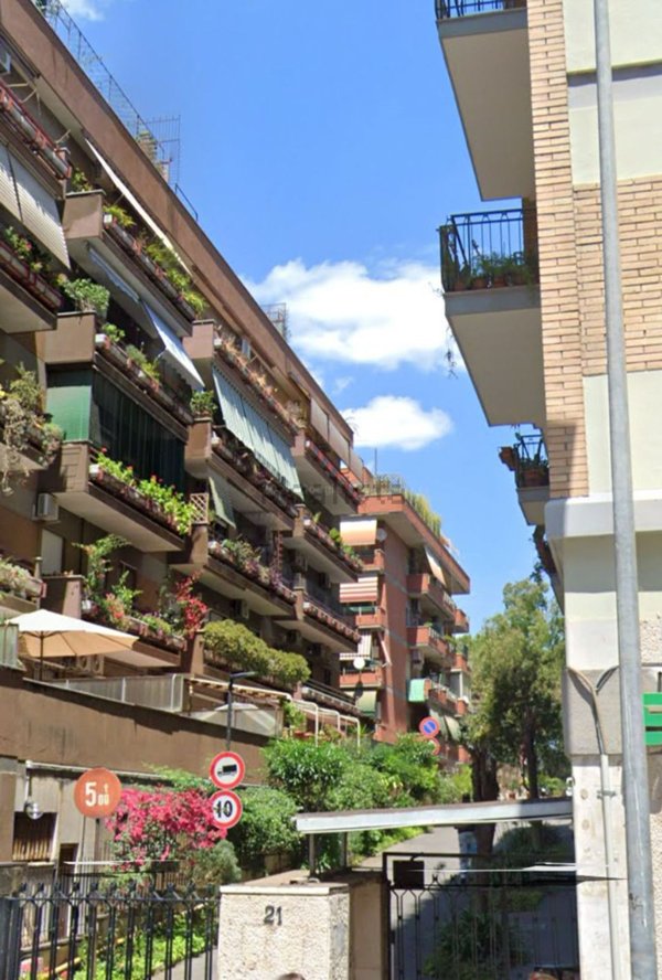 appartamento in vendita a Roma in zona Portuense