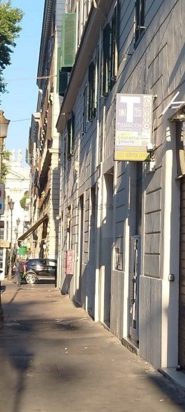 ufficio in vendita a Roma in zona Esquilino