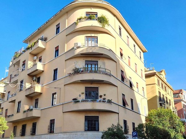 casa indipendente in vendita a Roma in zona Trieste