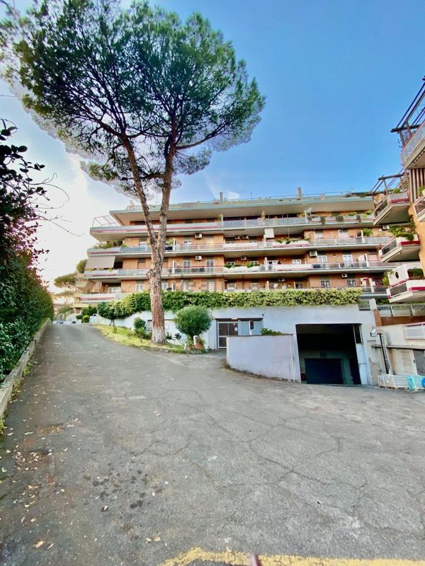 appartamento in vendita a Roma in zona Gianicolense