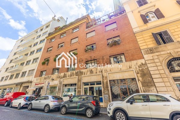 locale commerciale in vendita a Roma in zona Ludovisi/Sallustiano