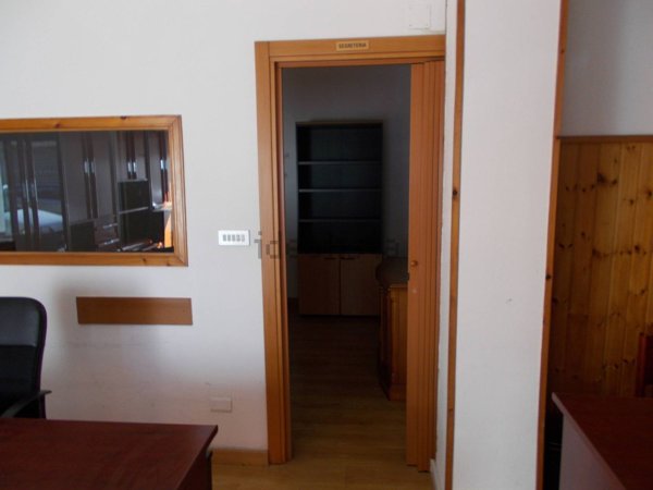 locale commerciale in vendita a Roma in zona Trionfale