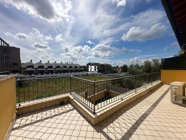 appartamento in vendita a Roma in zona Settecamini