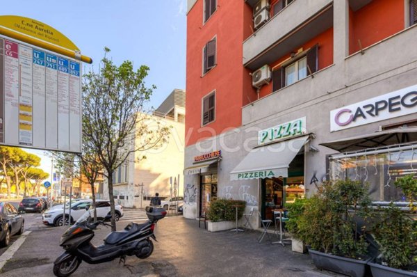 negozio in vendita a Roma in zona Aurelio