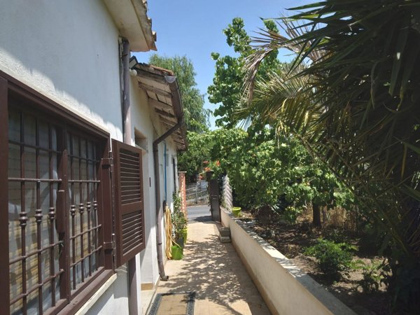 esavano in vendita a Roma in zona Lunghezza