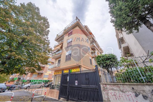 appartamento in vendita a Roma in zona Prenestino-Centocelle