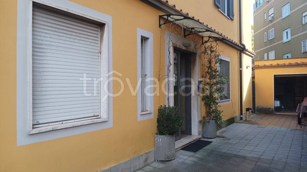 appartamento in vendita a Roma in zona Primavalle