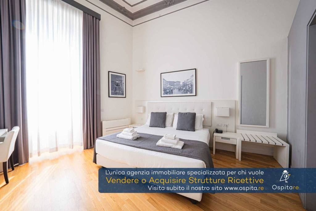 negozio in vendita a Roma in zona Della Vittoria