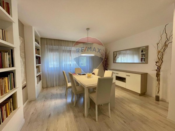 appartamento in vendita a Roma in zona EUR