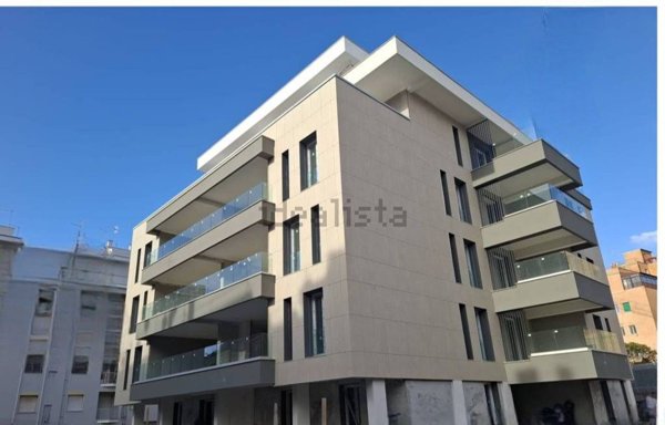 appartamento in vendita a Roma in zona Appio Latino