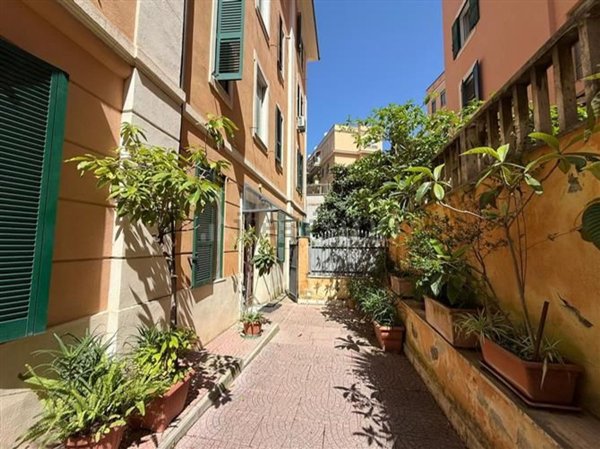 appartamento in vendita a Roma in zona Gianicolense