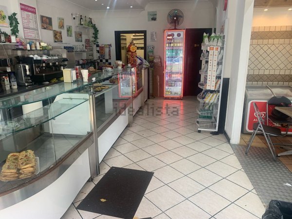 negozio in vendita a Roma in zona Ostiense