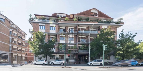 appartamento in vendita a Roma in zona San Saba - Ripa