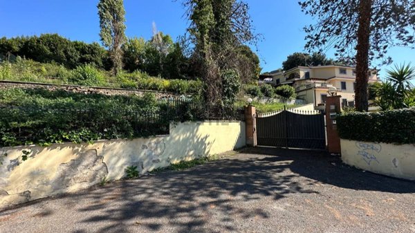 terreno edificabile in vendita a Roma