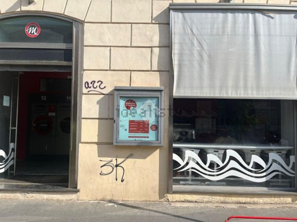 locale commerciale in vendita a Roma in zona Esquilino