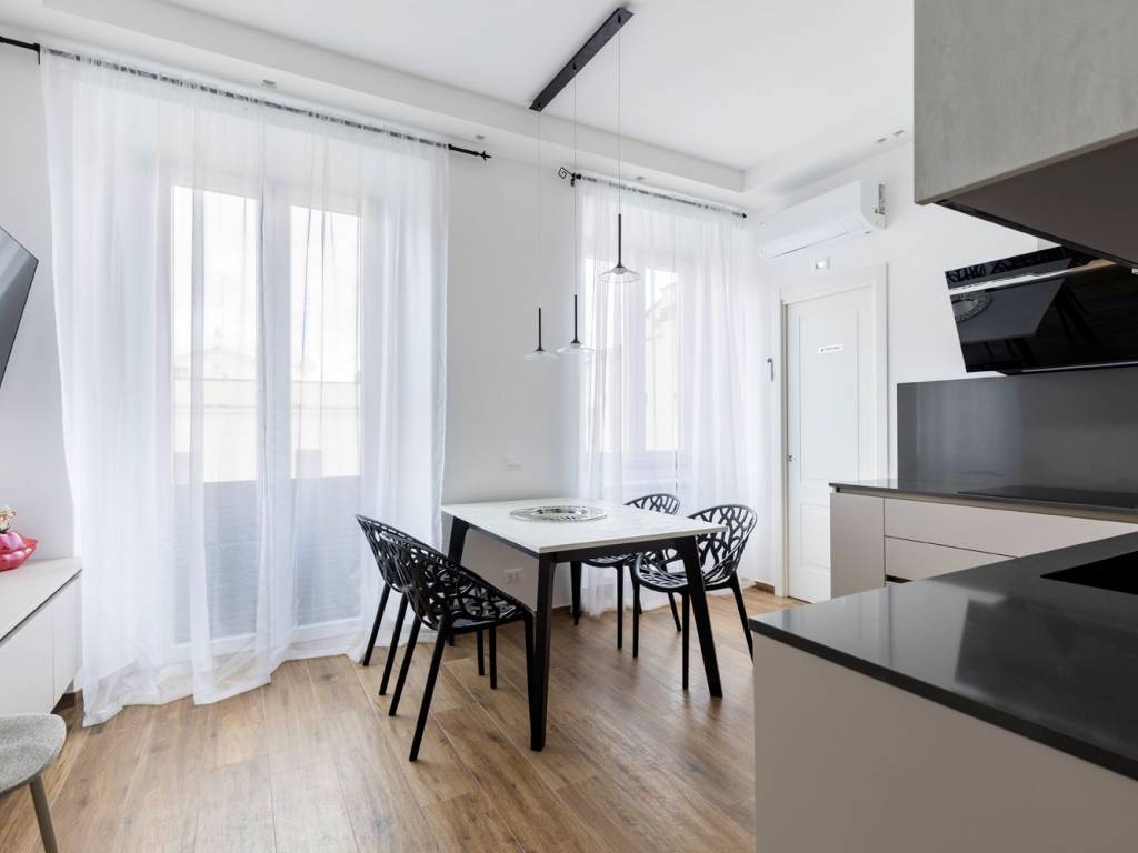 appartamento in vendita a Roma in zona Esquilino