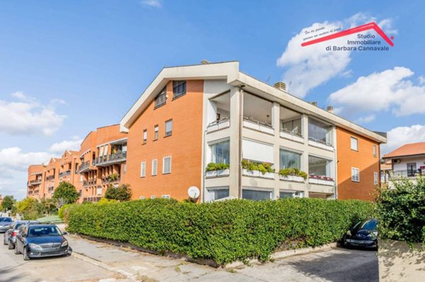 appartamento in vendita a Roma in zona Acilia