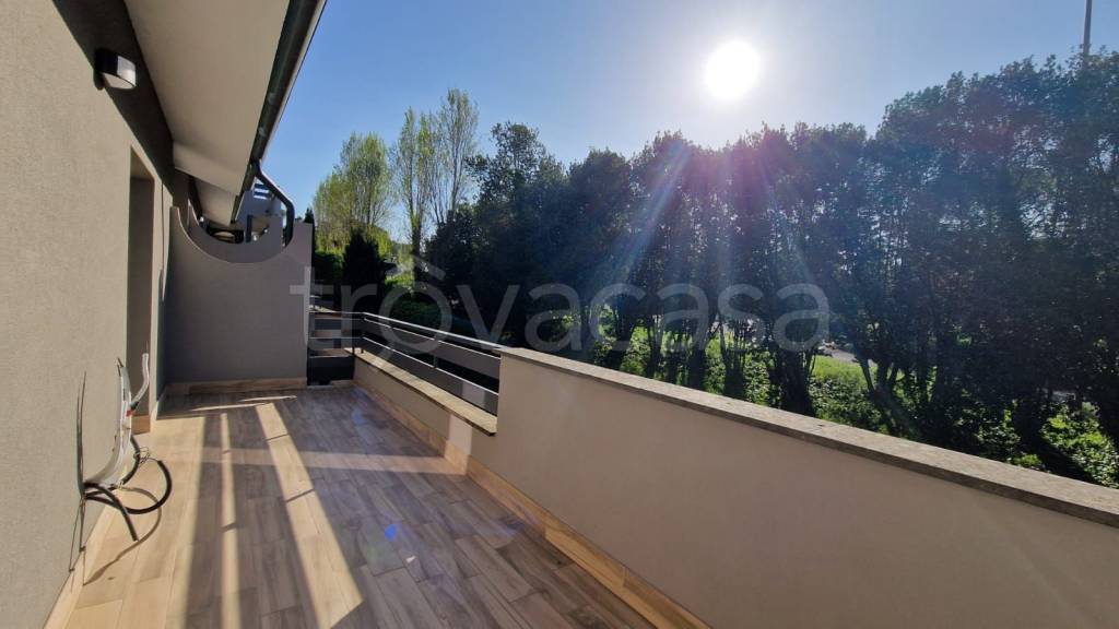 appartamento in vendita a Roma in zona Massimina/Casal Lumbroso