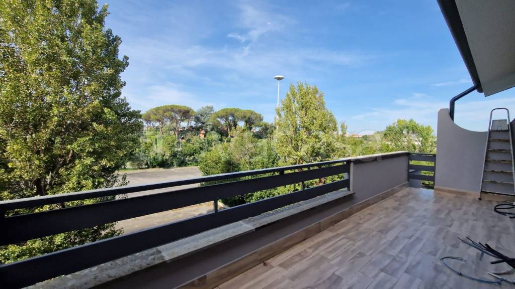 appartamento in vendita a Roma in zona Massimina/Casal Lumbroso