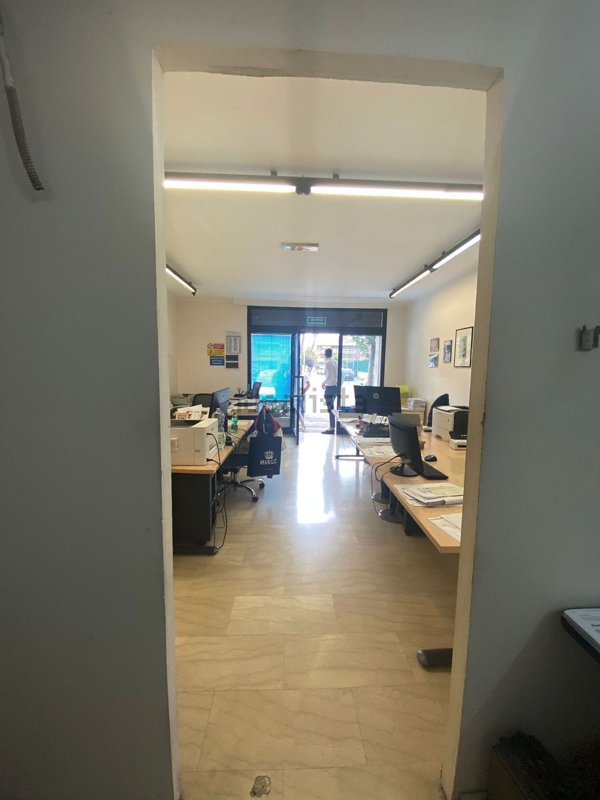 ufficio in vendita a Roma in zona Appio Pignatelli