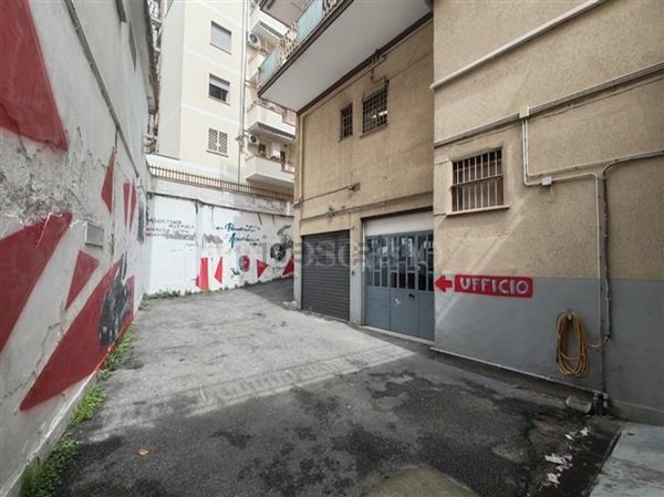 locale di sgombero in vendita a Roma