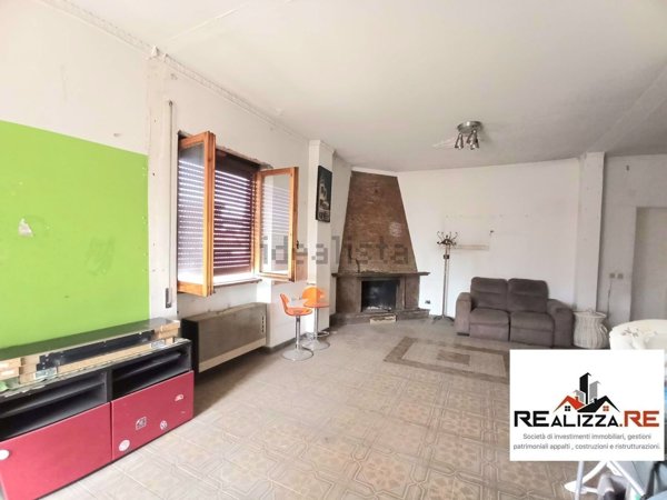 appartamento in vendita a Roma in zona Torre Angela