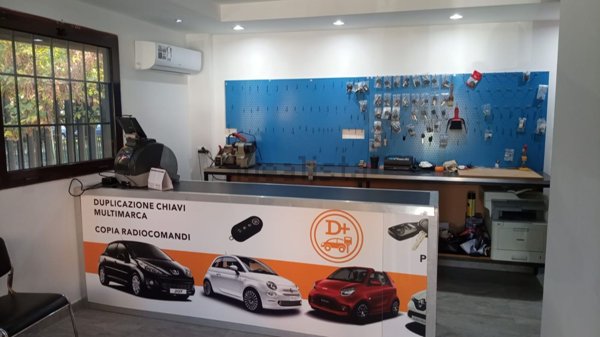 locale commerciale in vendita a Roma in zona Gianicolense