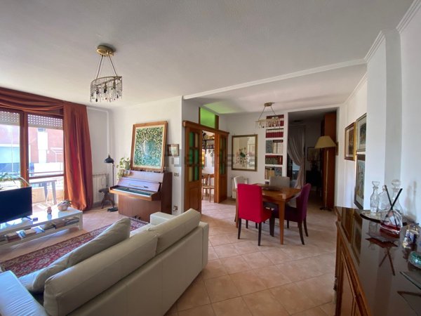 appartamento in vendita a Roma in zona Cinecittà