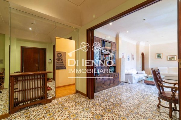 appartamento in vendita a Roma in zona Tor di Quinto