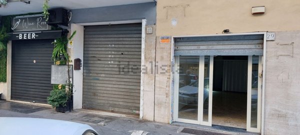 locale commerciale in vendita a Roma in zona Ostiense
