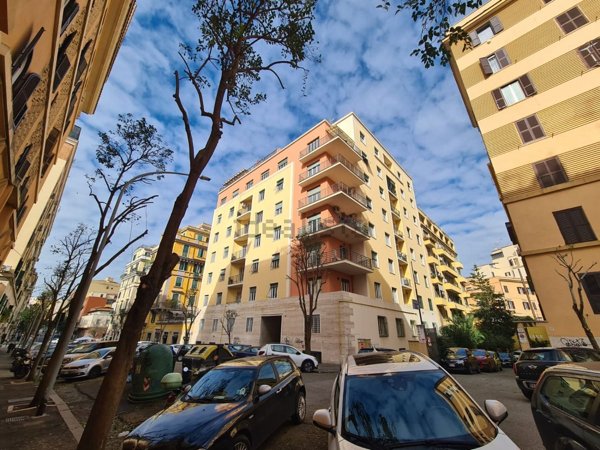 appartamento in vendita a Roma in zona Appio Latino