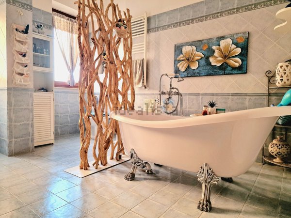 appartamento in vendita a Roma in zona Palmarola