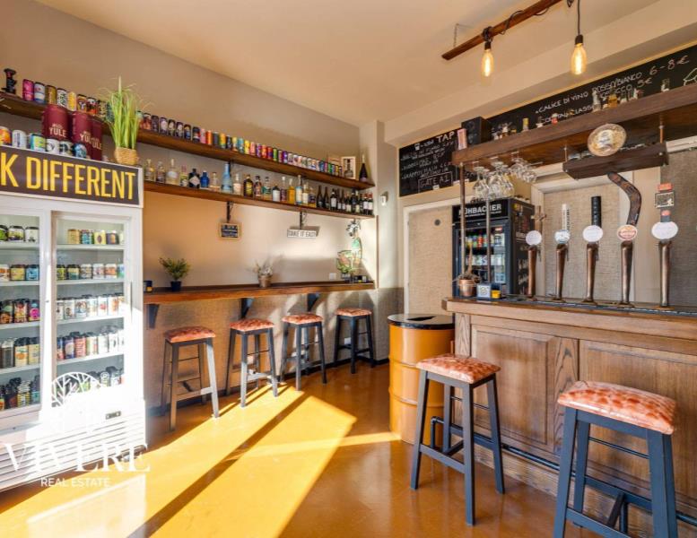 negozio in vendita a Roma in zona Gianicolense