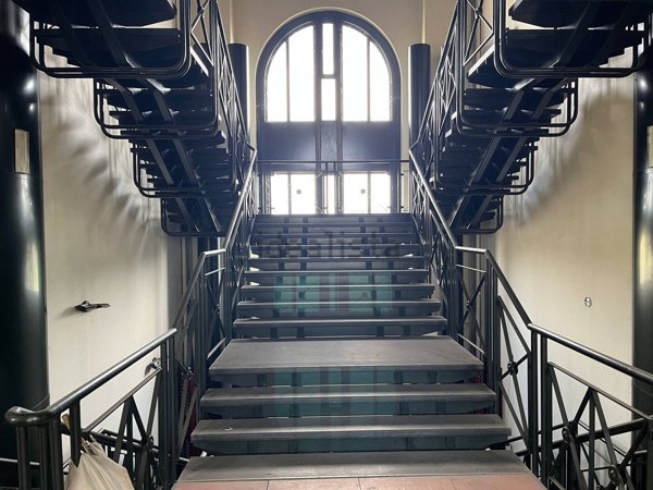 ufficio in vendita a Roma in zona Ponte di Nona