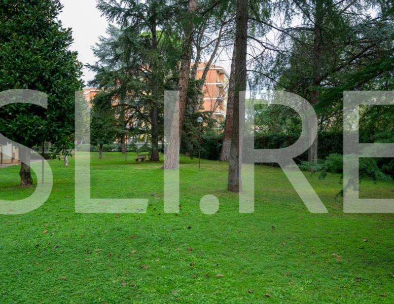 appartamento in vendita a Roma in zona EUR