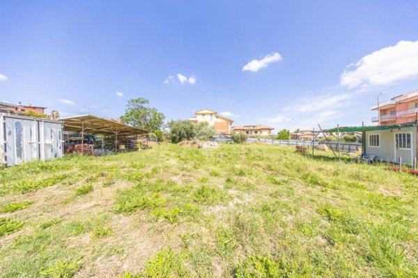 terreno agricolo in vendita a Roma in zona Castelverde