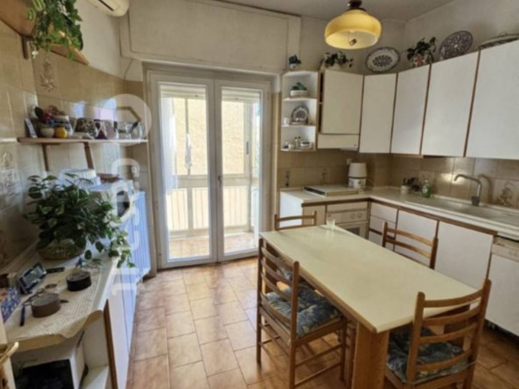 appartamento in vendita a Roma in zona Giuliano Dalmata