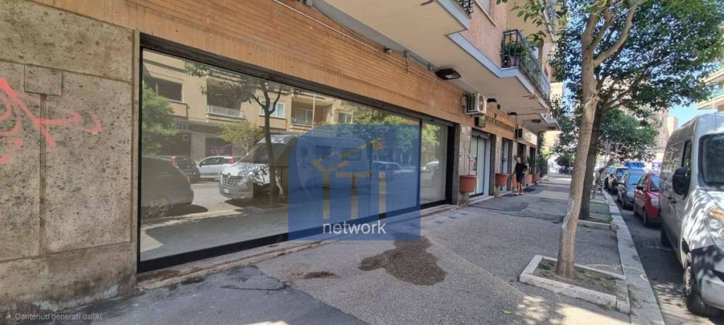 negozio in vendita a Roma in zona Ostia