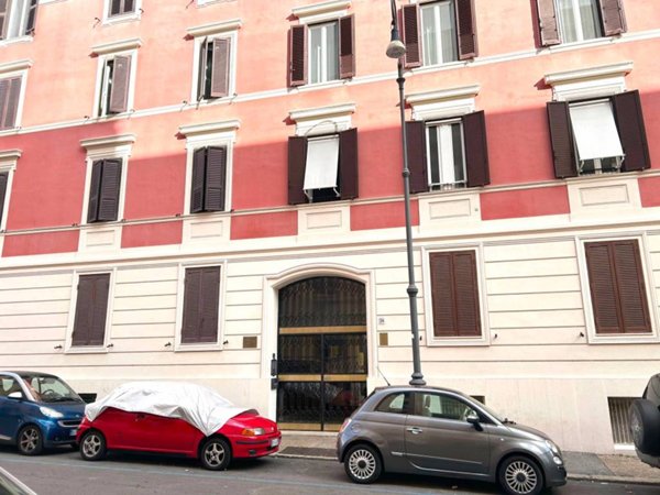 appartamento in vendita a Roma in zona Esquilino