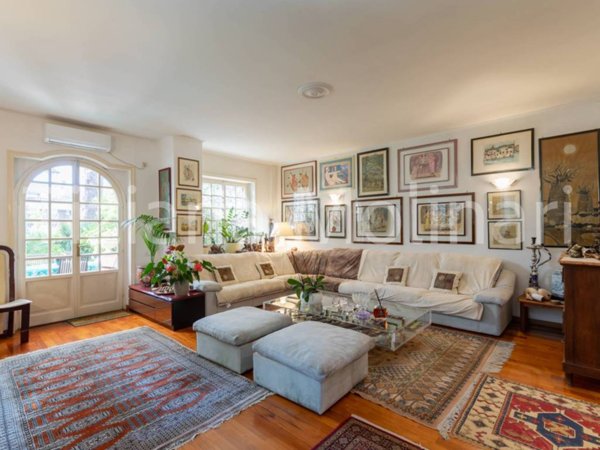 casa indipendente in vendita a Roma in zona Axa