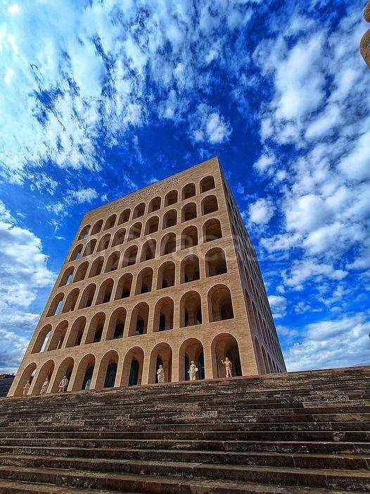 negozio in vendita a Roma in zona EUR